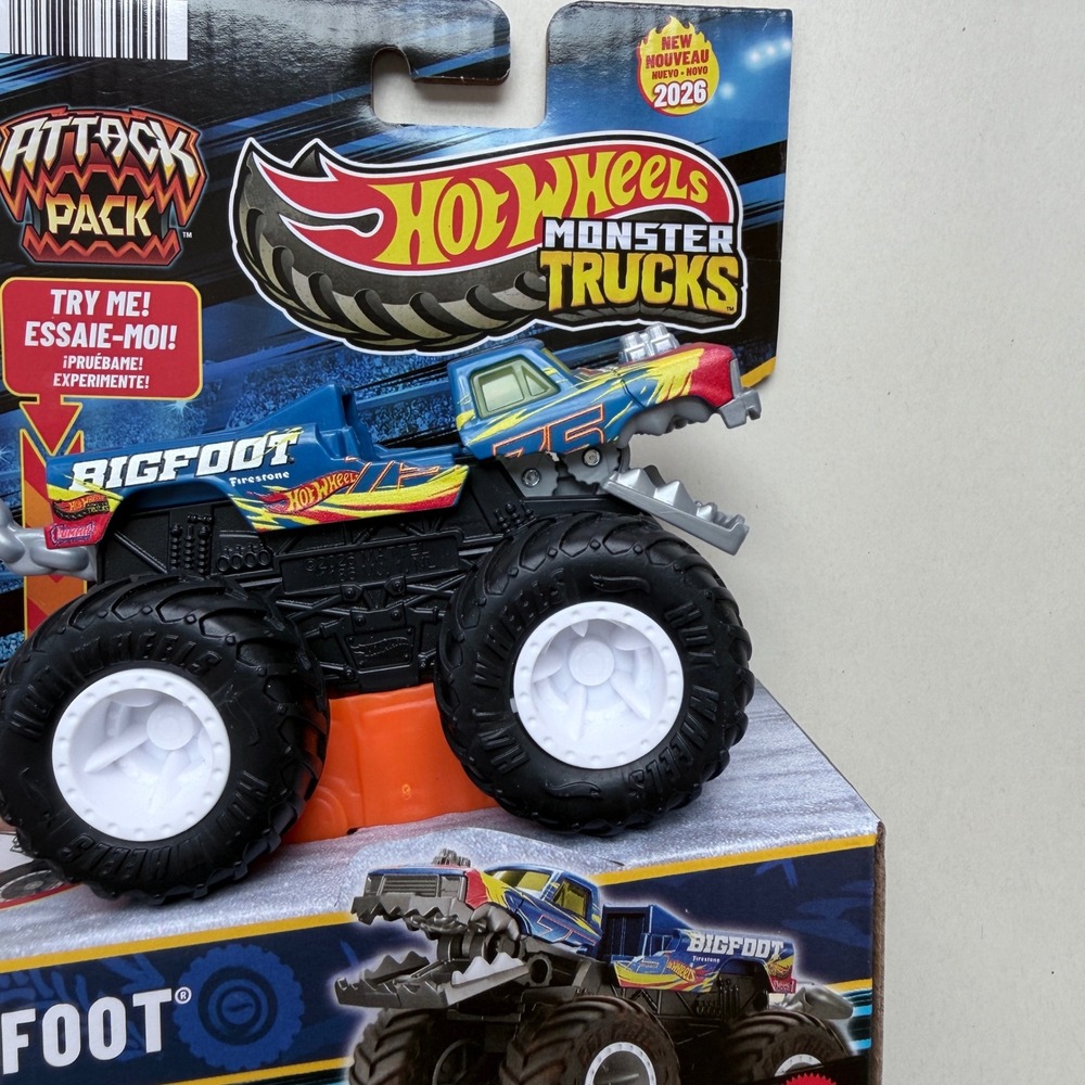 Hot Wheels Monster Trucks Bigfoot Attack Pack 2026 Chomping Action New Mattel